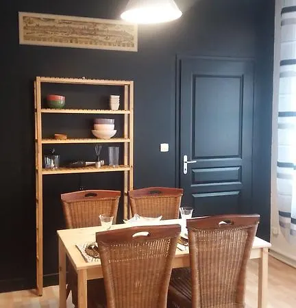 5 Du Temple Hypercentre & Parking *