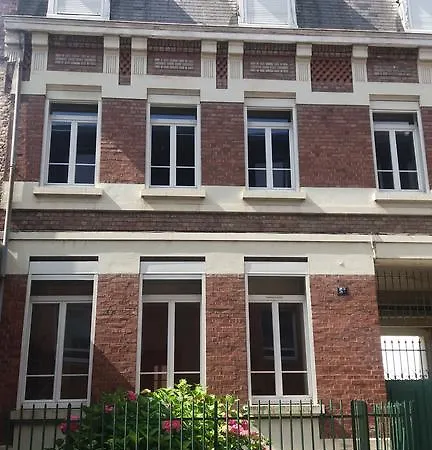 5 Du Temple Hypercentre & Parking